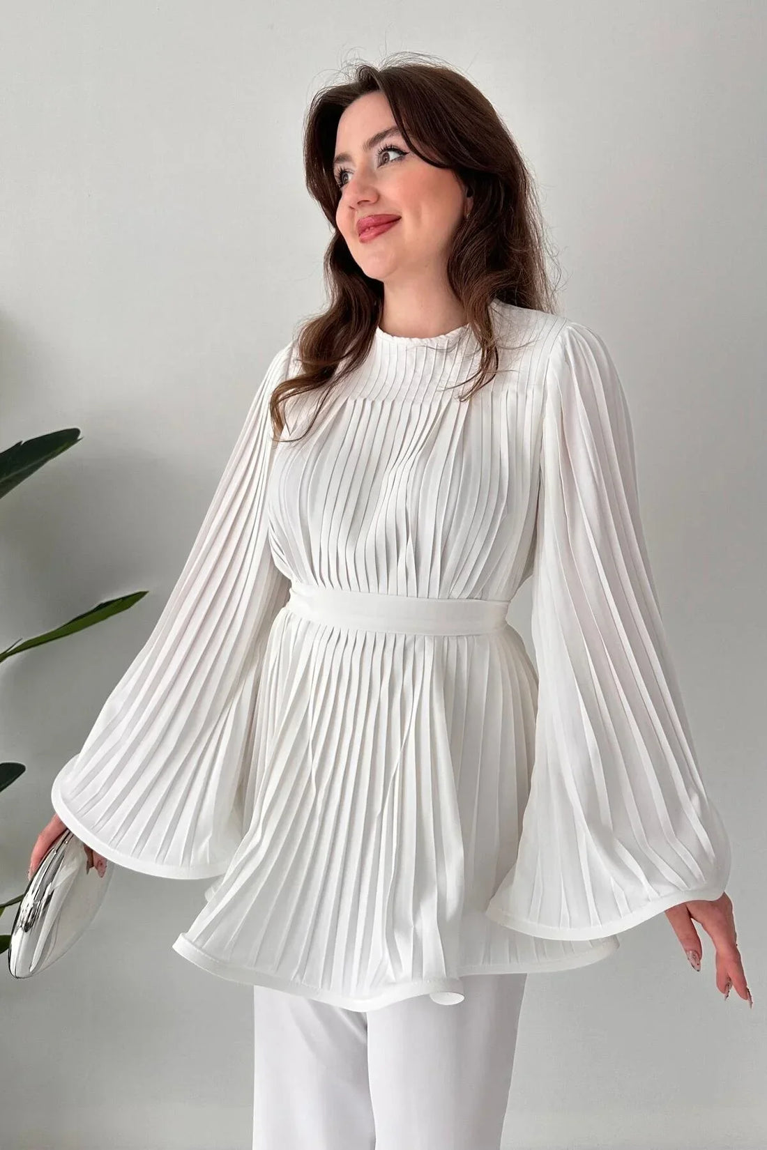 MITZY™ ELEGANT AND PLEATED SET