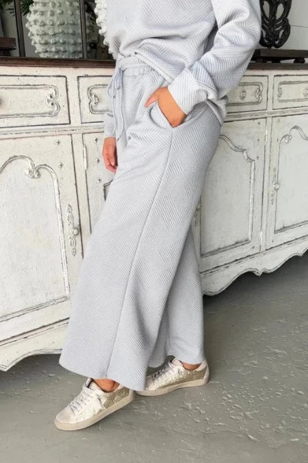 Women's casual solid color textured top and pants set